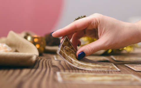 Unlock the Best Tarot Spreads Top Picks for Beginners and Experts You Need to Know